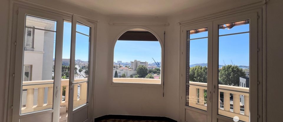 Apartment 4 rooms of 107 m² in Toulon (83000)