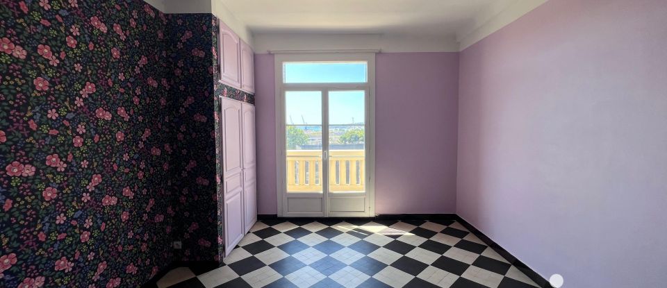 Apartment 4 rooms of 107 m² in Toulon (83000)