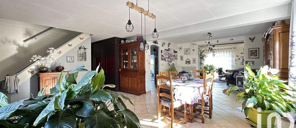 Traditional house 6 rooms of 155 m² in Verberie (60410)