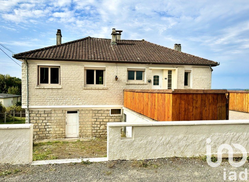 Maison 5 pièces de 143 m² à Noailles (19600)