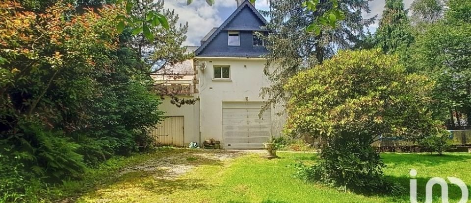 Maison traditionnelle 7 pièces de 165 m² à Guénin (56150)