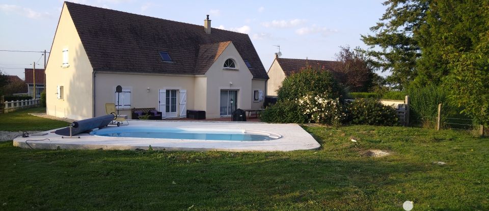 House 7 rooms of 237 m² in Perceneige (89260)