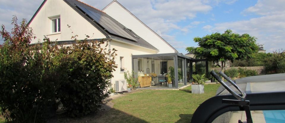 Maison 9 pièces de 195 m² à Chinon (37500)