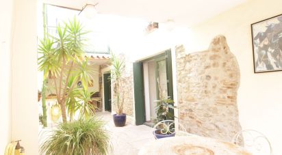 House 5 rooms of 147 m² in Argelès-sur-Mer (66700)