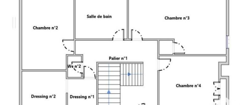 Maison traditionnelle 5 pièces de 160 m² à Quincy-Voisins (77860)