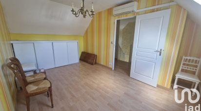 Traditional house 6 rooms of 130 m² in Saint-Avertin (37550)