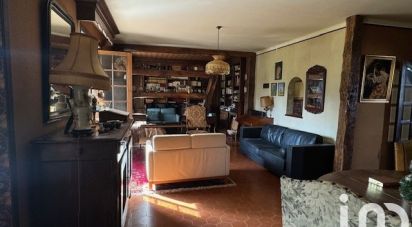 House 6 rooms of 158 m² in - (22650)