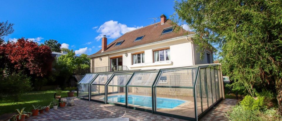 Maison 7 pièces de 160 m² à Châlons-en-Champagne (51000)