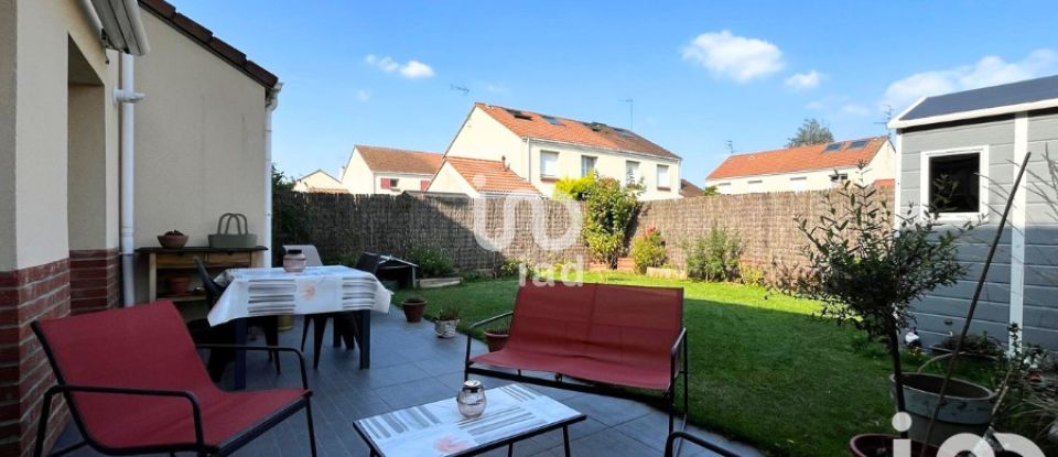 Maison 4 pièces de 84 m² à Hem (59510)