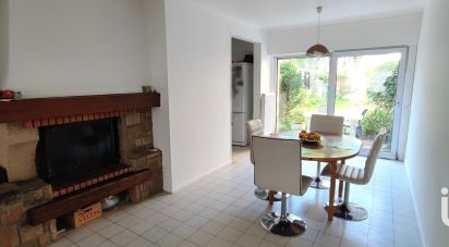 House 5 rooms of 105 m² in Villeneuve-d'Ascq (59650)