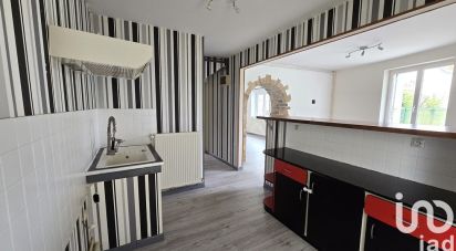 House 5 rooms of 92 m² in Saint-Aubin-du-Cormier (35140)