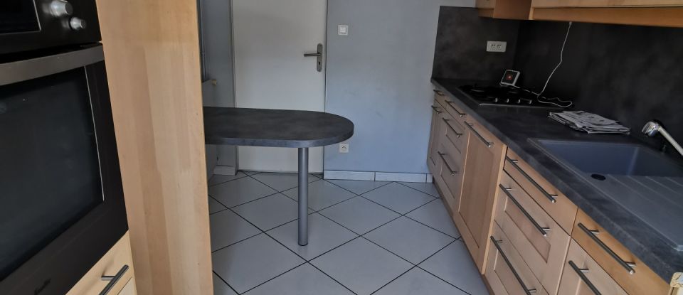 Maison 4 pièces de 87 m² à Vert-Saint-Denis (77240)