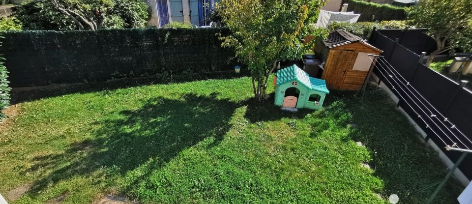 Maison 4 pièces de 87 m² à Vert-Saint-Denis (77240)