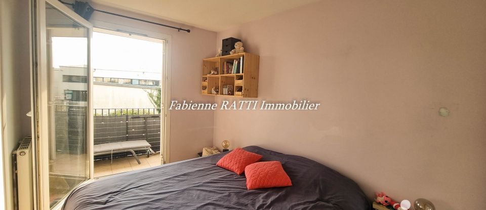 Appartement 3 pièces de 69 m² à Carrières-sur-Seine (78420)