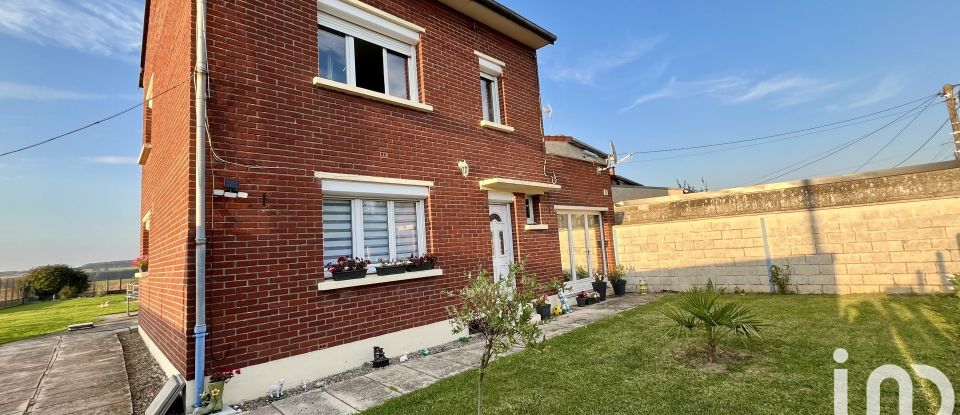 Maison 5 pièces de 95 m² à Le Hamel (80800)