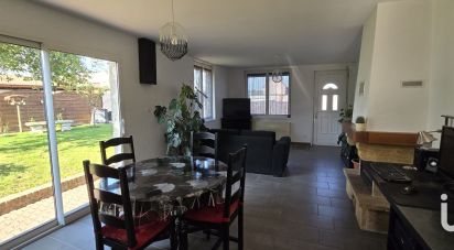 Maison 4 pièces de 105 m² à Aix-Noulette (62160)