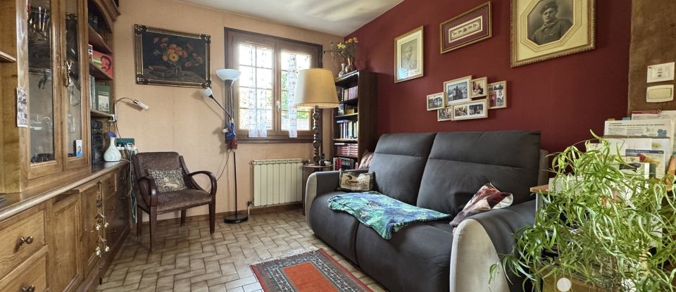 Maison 5 pièces de 95 m² à Pringy (77310)