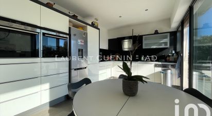 Architect house 5 rooms of 133 m² in Toulon (83100)