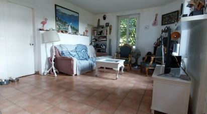 Maison 5 pièces de 90 m² à Châtres (77610)