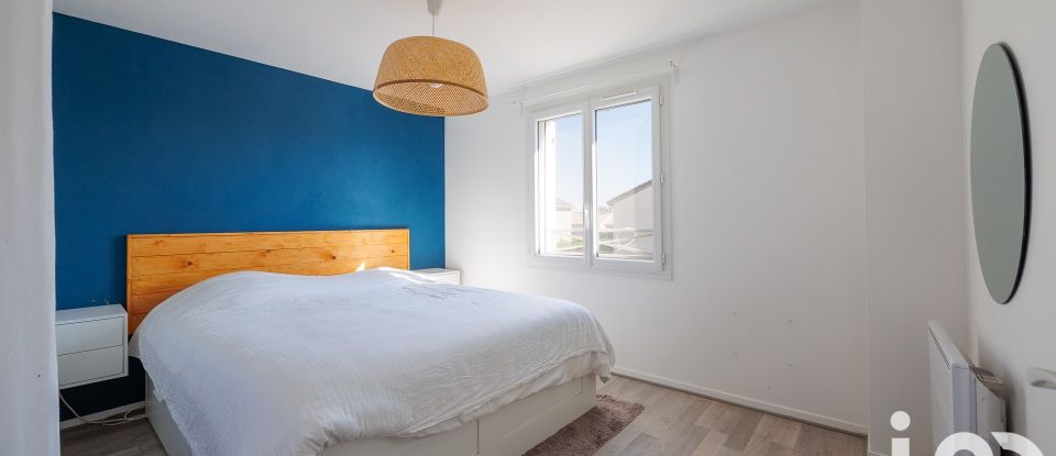 Maison 5 pièces de 128 m² à Saint-Genis-les-Ollières (69290)