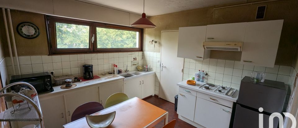 Apartment 4 rooms of 77 m² in Metz (57050)