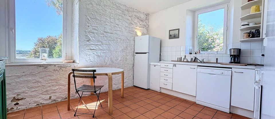 Maison 8 pièces de 170 m² à Saint-Vaast-la-Hougue (50550)