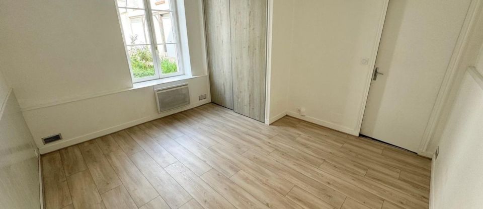 Apartment 2 rooms of 35 m² in Orléans (45000)