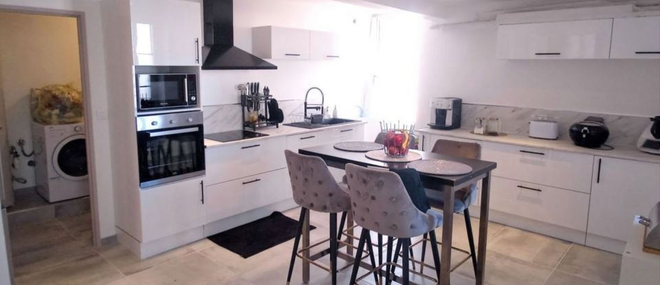 Maison 6 pièces de 140 m² à Châtellerault (86100)