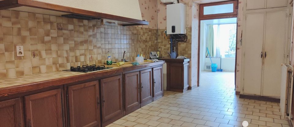 Town house 4 rooms of 120 m² in La Rochefoucauld (16110)