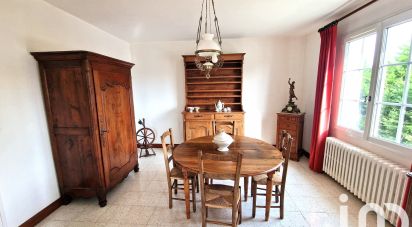 Traditional house 5 rooms of 135 m² in Fouras (17450)