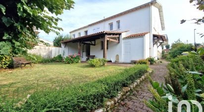 Maison traditionnelle 5 pièces de 135 m² à Fouras (17450)