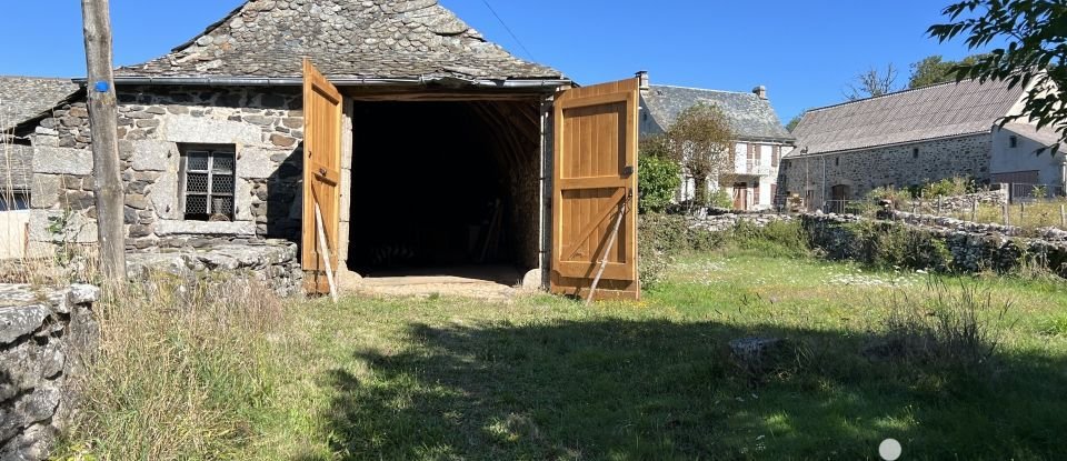 Maison de campagne 5 pièces de 145 m² à GRAISSAC (12420)