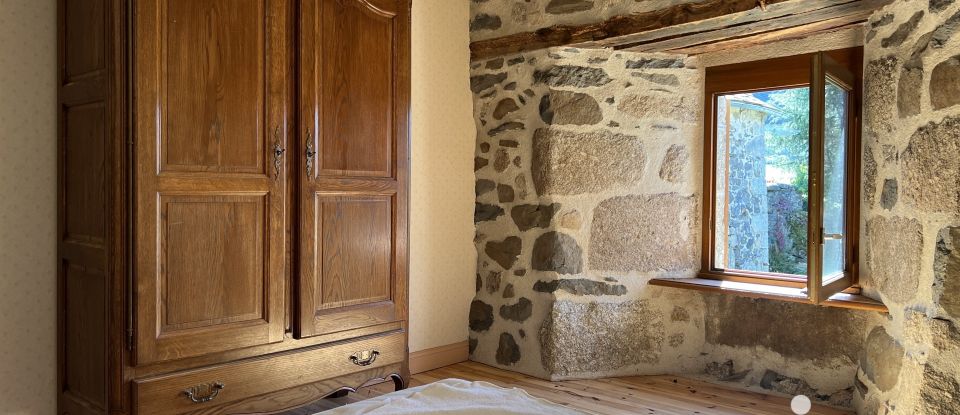 Maison de campagne 5 pièces de 145 m² à GRAISSAC (12420)