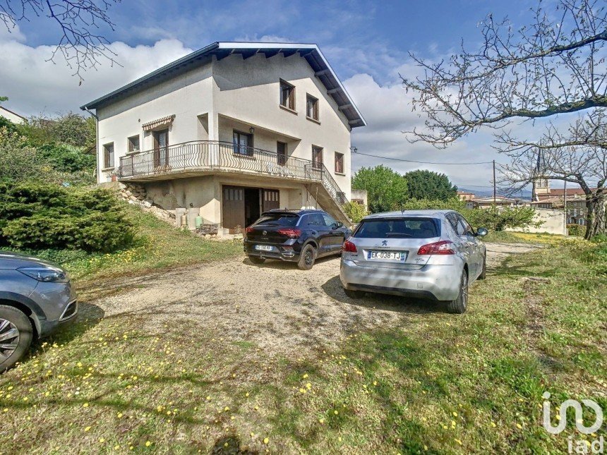 House 8 rooms of 164 m² in Saint-Pierre-de-Bœuf (42520)