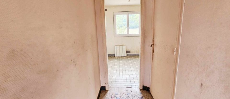 House 5 rooms of 100 m² in Villevallier (89330)