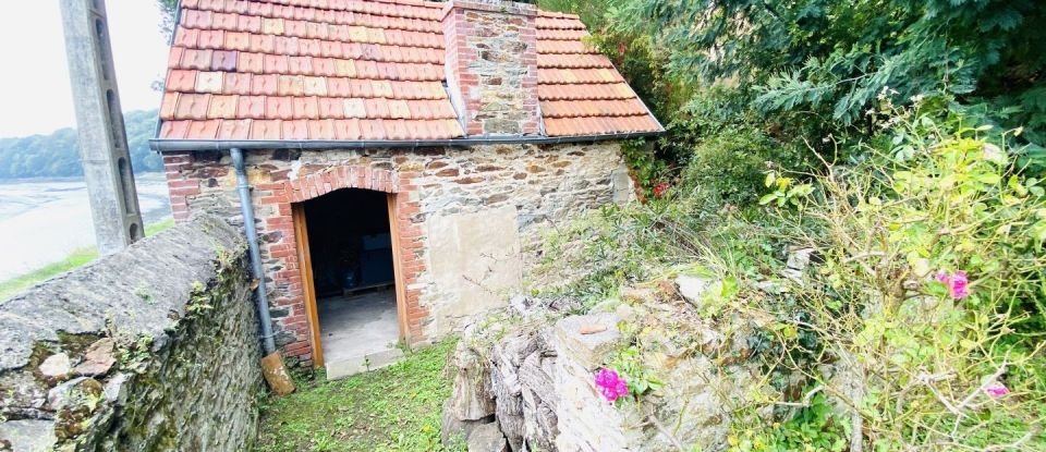 House 4 rooms of 135 m² in Lannion (22300)