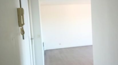 Appartement 3 pièces de 66 m² à Dammarie-les-Lys (77190)