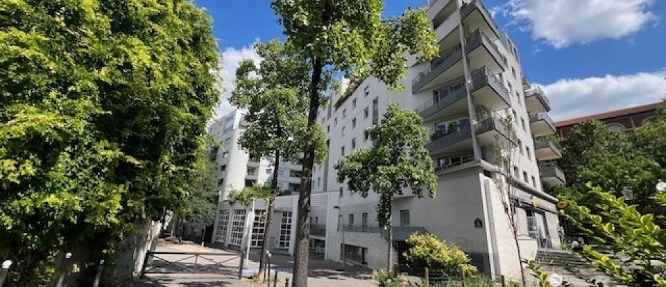 Apartment 5 rooms of 87 m² in Paris (75019)