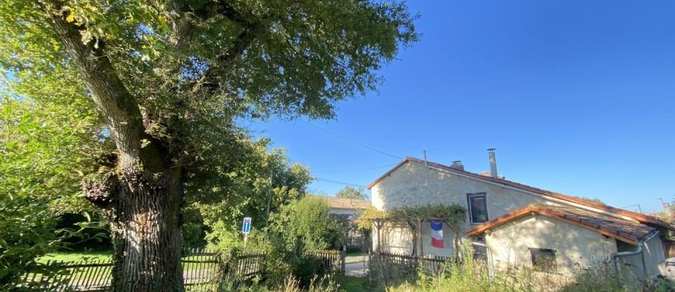 Maison 7 pièces de 146 m² à Saint-Romain (86250)