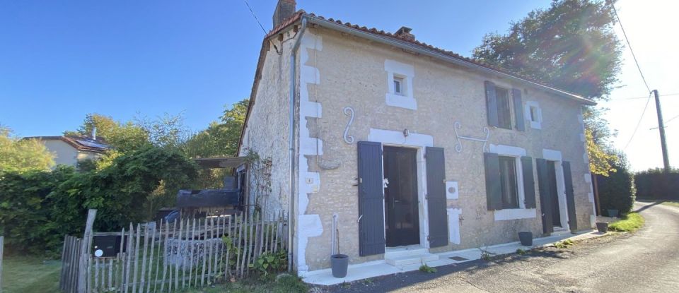 Maison 7 pièces de 146 m² à Saint-Romain (86250)