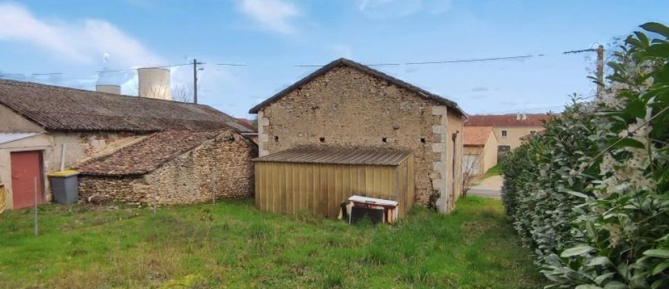 Parking/garage/box de 70 m² à Civaux (86320)