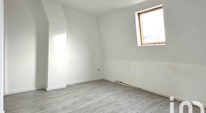 Maison 5 pièces de 110 m² à Roubaix (59100)