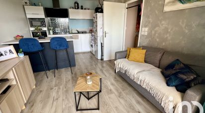 Apartment 2 rooms of 44 m² in Ézanville (95460)