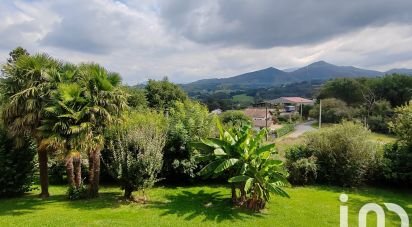 House 8 rooms of 219 m² in Espelette (64250)