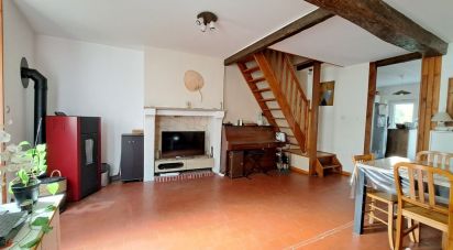 Maison 5 pièces de 82 m² à Leugny (89130)