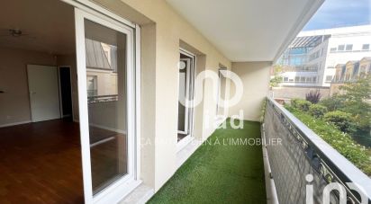 Apartment 3 rooms of 75 m² in Puteaux (92800)