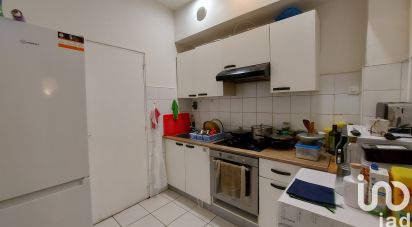 Apartment 3 rooms of 48 m² in Lille (59000)