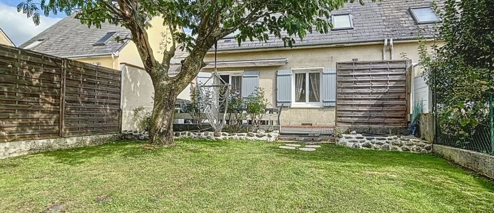 Maison 5 pièces de 90 m² à Soues (65430)