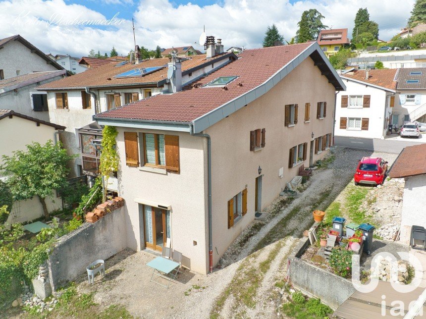 Village house 6 rooms of 117 m² in Challex (01630)