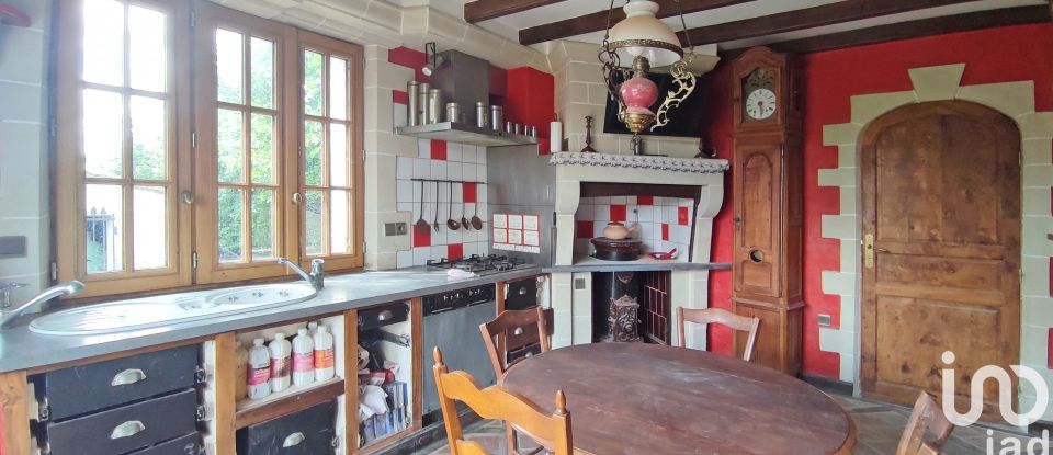 Traditional house 6 rooms of 177 m² in Loiré-sur-Nie (17470)